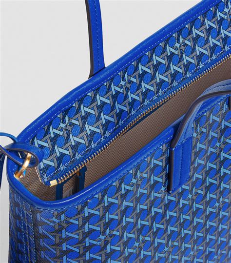 luxurywithdiscounts.com